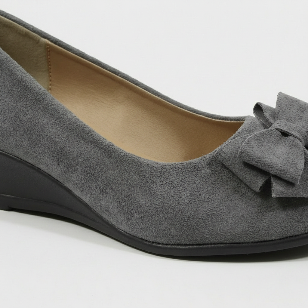 Aspen Bow Wedge Flats