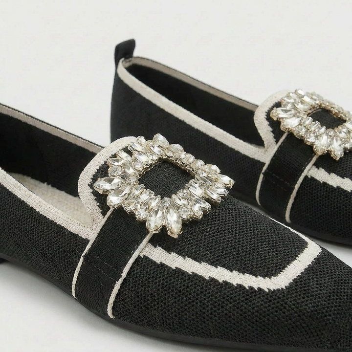 Elegant Comfort With Refined Everyday Ease