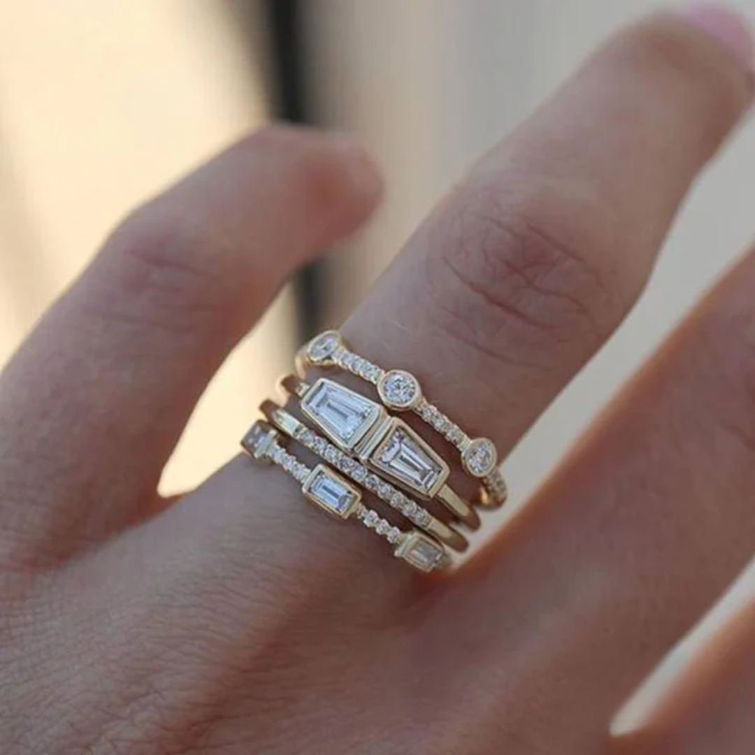 VINTAGE GOLD AND ZIRCONIA RING SET